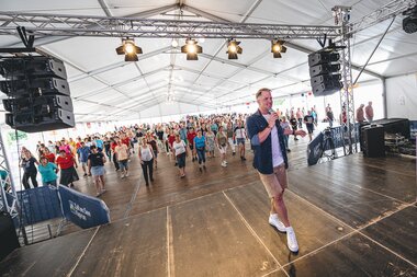 Neue Tänze lernen beim Line Dance AlpFestival in Zell am See-Kaprun | © Zell am See-Kaprun, Johannes Radlwimmer
