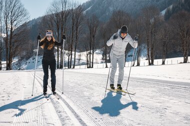 Cross-country skiing with Olympic champion Felix Gottwald | © mathäusgartner