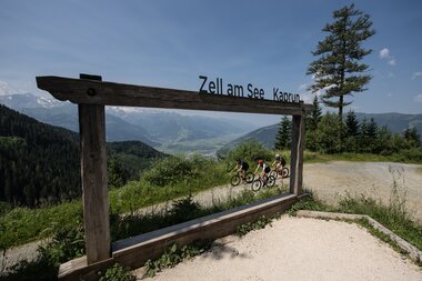 Unterwegs mit dem Gravel Bike auf den Bergen in Zell am See-Kaprun | © Österreich Werbung / Miloš Štáfek