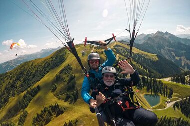 Paragliding for all adrenaline lovers | © FalkenAir Tandemparagliding