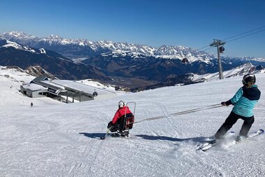 Skifahren für Menschen mit einschränkungen | © Up adaptive sports 