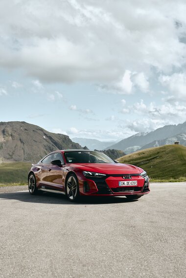 Rot und schnell: Der brandneue Audi RS e-tron GT | © Agentur LOOP New Media GmbH