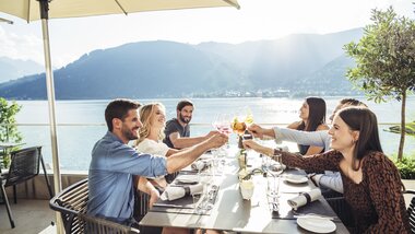 Culinary delights by the lake | © Zell am See-Kaprun Tourismus