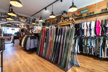  Skater shop in the heart of Zell am See | © Johannes Radlwimmer