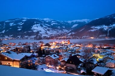 Night skiing during winter vacation | © Christian Mairitsch