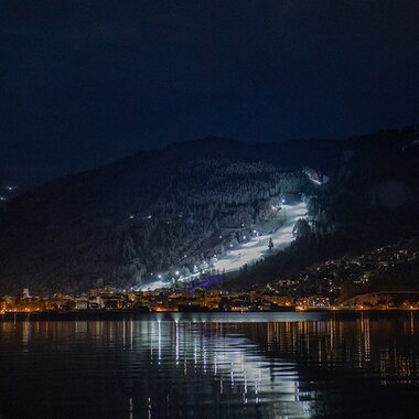 Skispaß bis in die Nacht hinein in Zell am See-Kaprun | © Schmittenhöhe